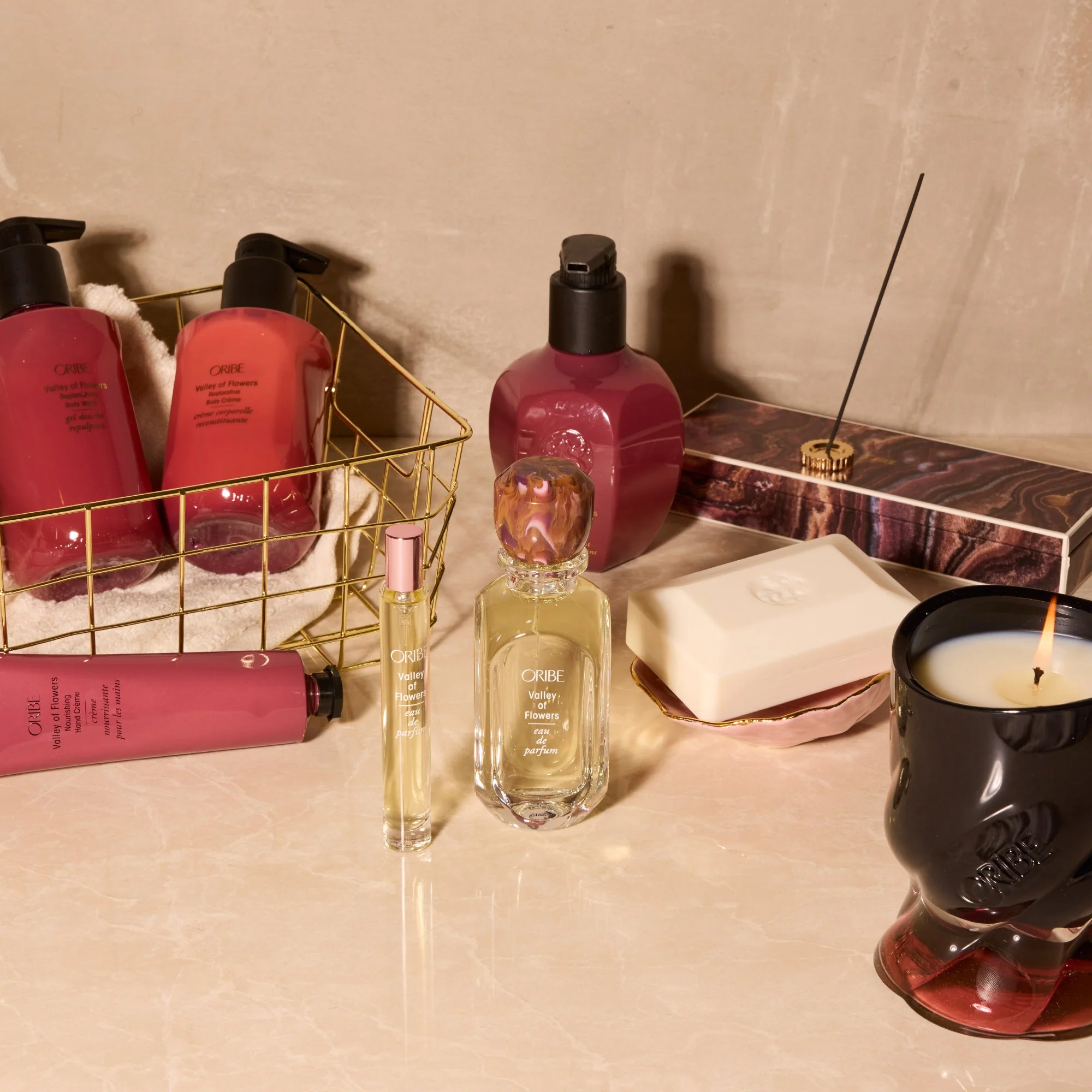 Valley of Flowers Nourishing Hand Crème - Image 8